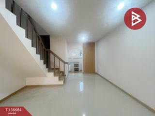 出售 2 卧室 联排别墅 在 Mueang Samut Prakan, Samut Prakan