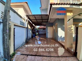 For sale 3 bedrooms house in Mueang Pathum Thani, Pathum Thani