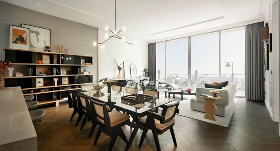 For sale 3 bedrooms condo in Bang Rak, Bangkok