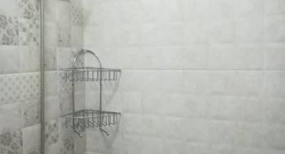 For sale 3 bedrooms retail Space in Bangkok Yai, Bangkok