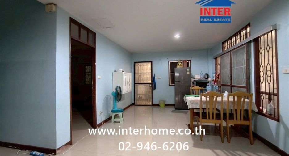 For sale 3 bedrooms townhouse in Thanyaburi, Pathum Thani