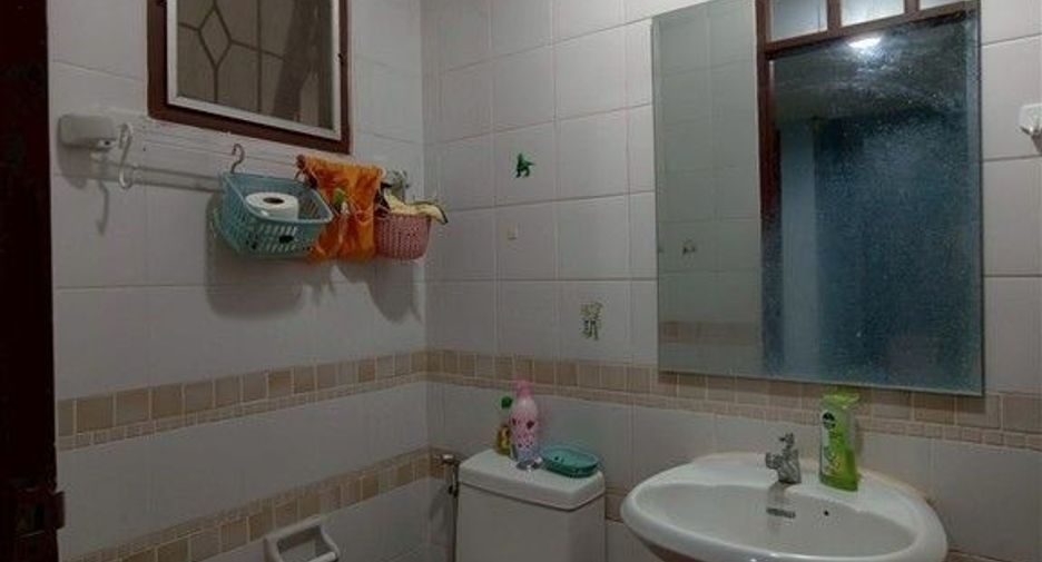For sale 3 bedrooms townhouse in Thanyaburi, Pathum Thani