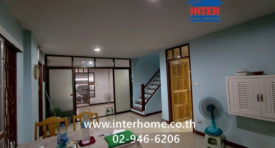 For sale 3 bedrooms townhouse in Thanyaburi, Pathum Thani