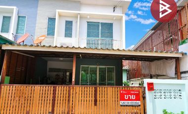 For sale 3 bedrooms townhouse in Mueang Samut Prakan, Samut Prakan