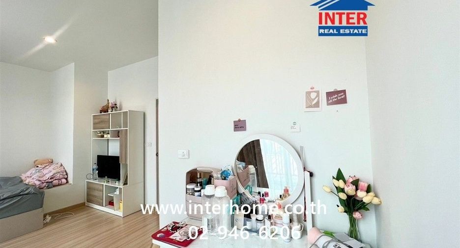 Casa adosada en venta de 3 habitaciones en Nong Khaem, Bangkok