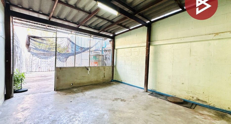 For sale 2 ベッドルーム townhouse in Phra Samut Chedi, Samut Prakan