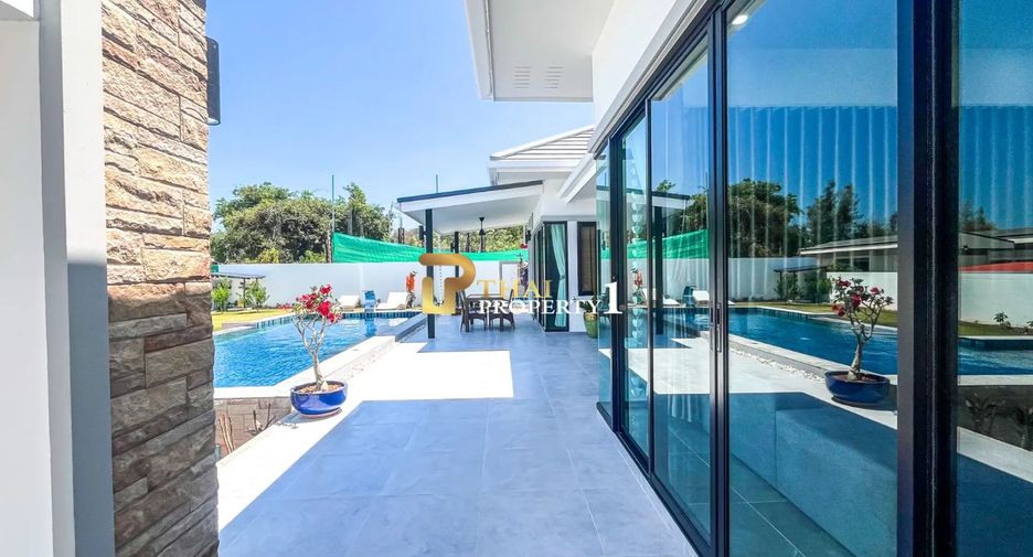 Villa zum Kauf mit 3 Zimmer in Hua Hin, Prachuap Khiri Khan