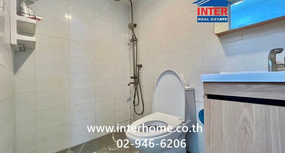 For sale 3 ベッドルーム townhouse in Bang Khun Thian, Bangkok