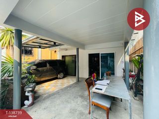Casa en venta de 4 habitaciones en Prawet, Bangkok