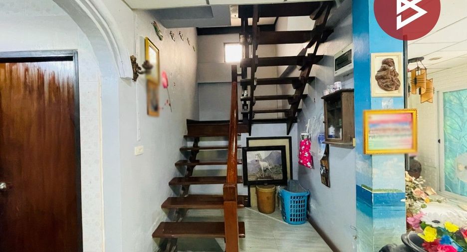 Casa en venta de 4 habitaciones en Prawet, Bangkok