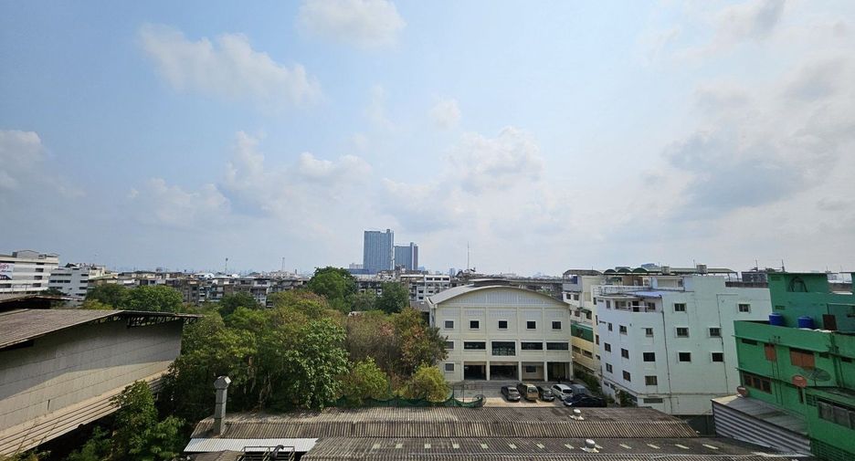 For sale 1 Beds condo in Mueang Samut Prakan, Samut Prakan