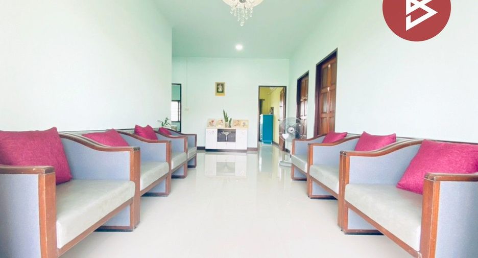 Haus zum Kauf mit 5 Zimmer in Tha Yang, Phetchaburi