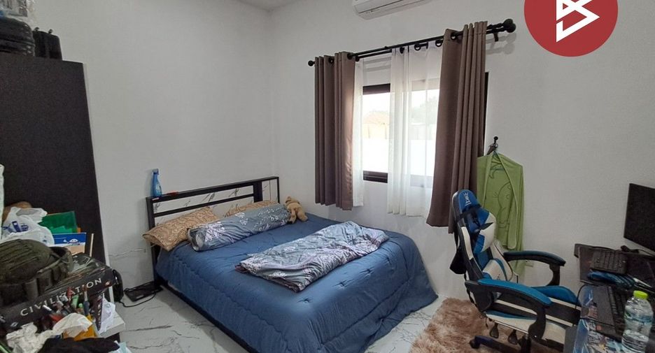 For sale 4 bedrooms house in Mueang Kanchanaburi, Kanchanaburi
