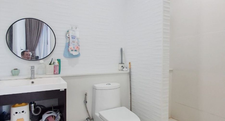 For sale 4 bedrooms house in Mueang Kanchanaburi, Kanchanaburi