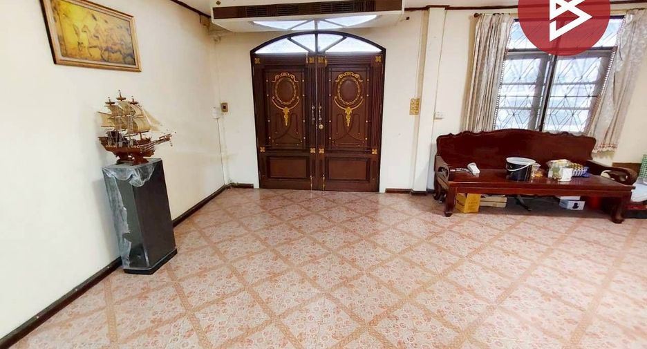 For sale 7 bedrooms townhouse in Pak Kret, Nonthaburi