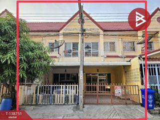 For sale 4 bedrooms townhouse in Phra Samut Chedi, Samut Prakan