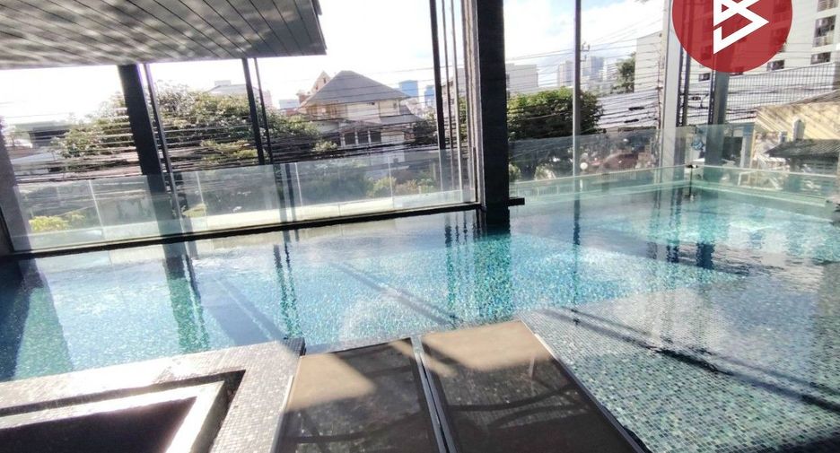 For sale 2 bedrooms condo in Chatuchak, Bangkok
