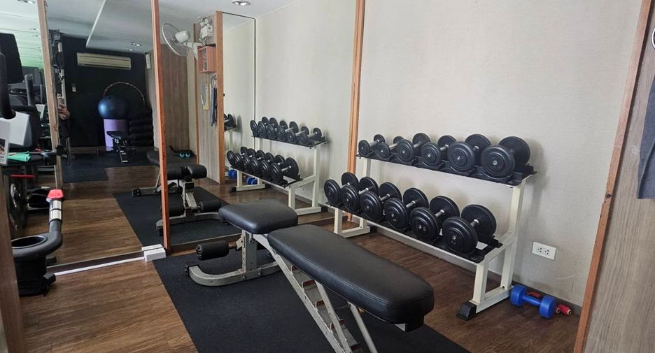For rent 2 bedrooms condo in Phaya Thai, Bangkok