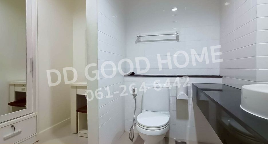 For sale 1 bed condo in Khlong San, Bangkok
