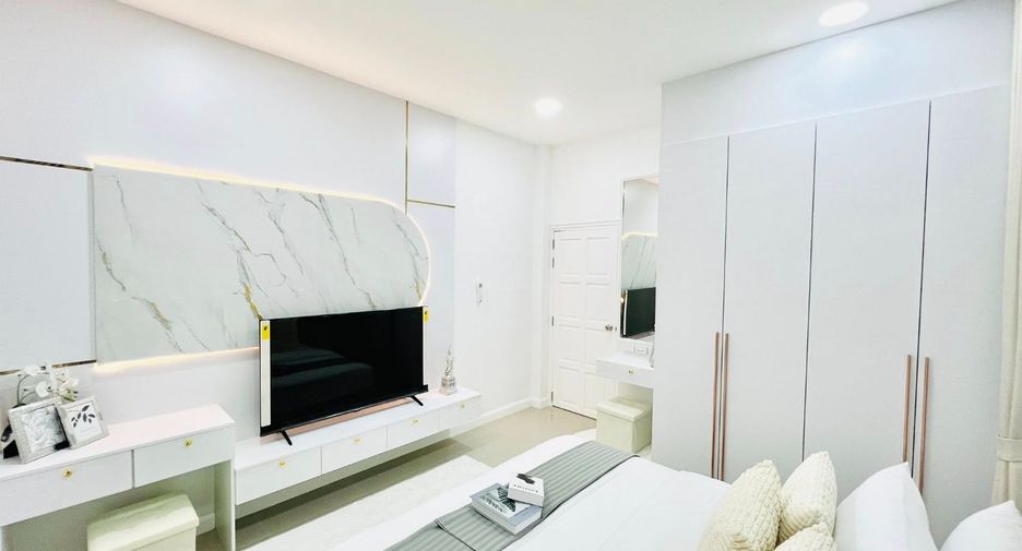 For sale 3 bedrooms house in Bang Lamung, Chonburi