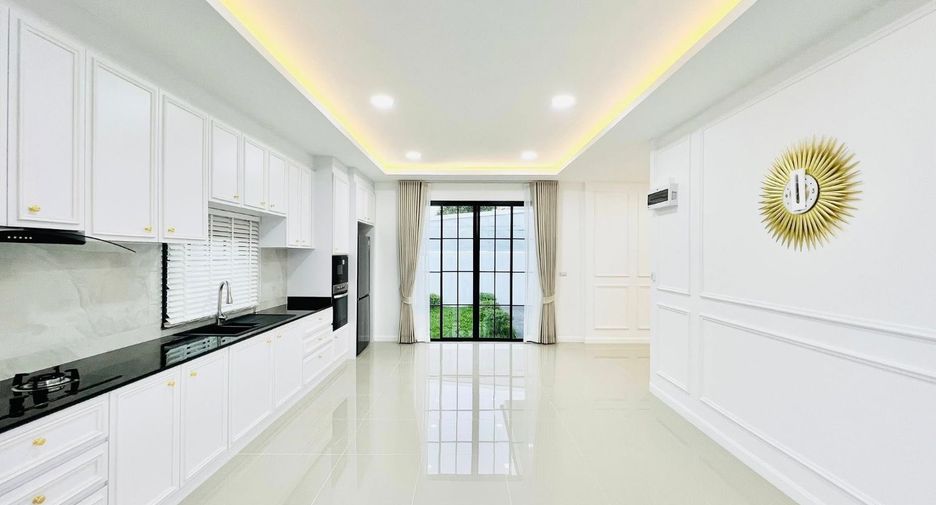 For sale 3 bedrooms house in Bang Lamung, Chonburi