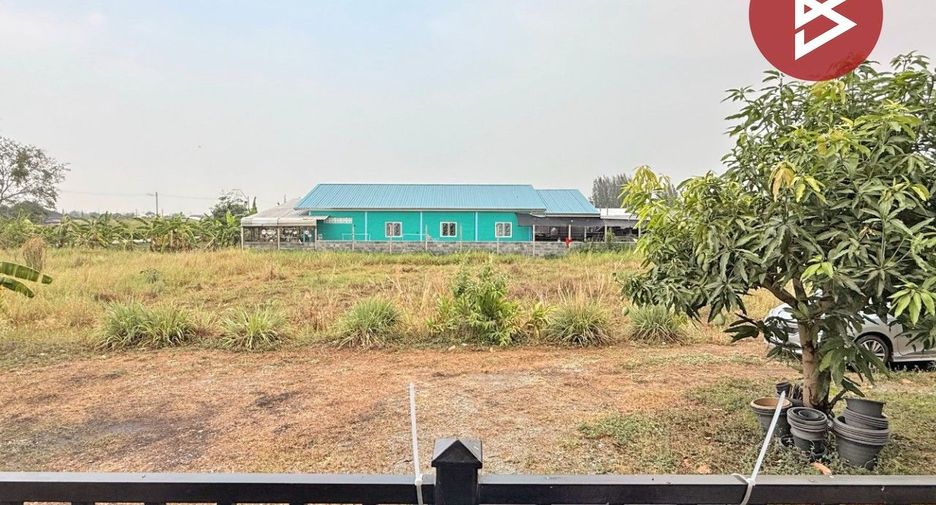 For sale 2 ベッドルーム house in Ban Bueng, Chonburi
