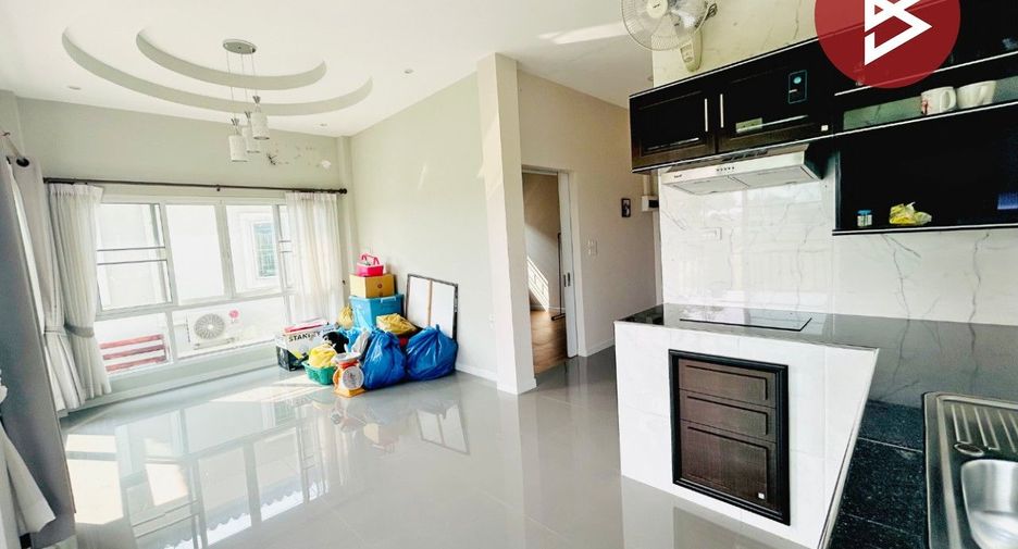 For sale 2 ベッドルーム house in Ban Bueng, Chonburi