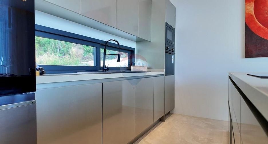 For sale 4 bedrooms villa in Ko Samui, Surat Thani