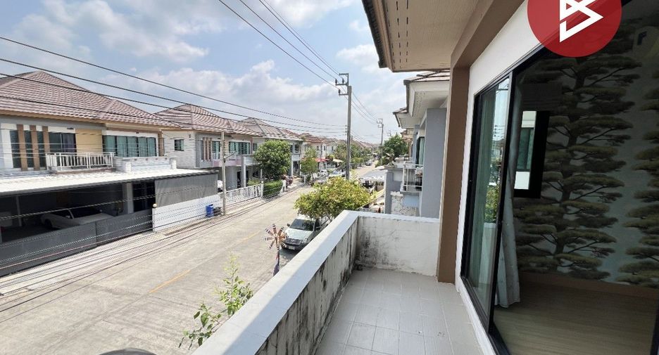 For sale 5 bedrooms house in Lat Krabang, Bangkok