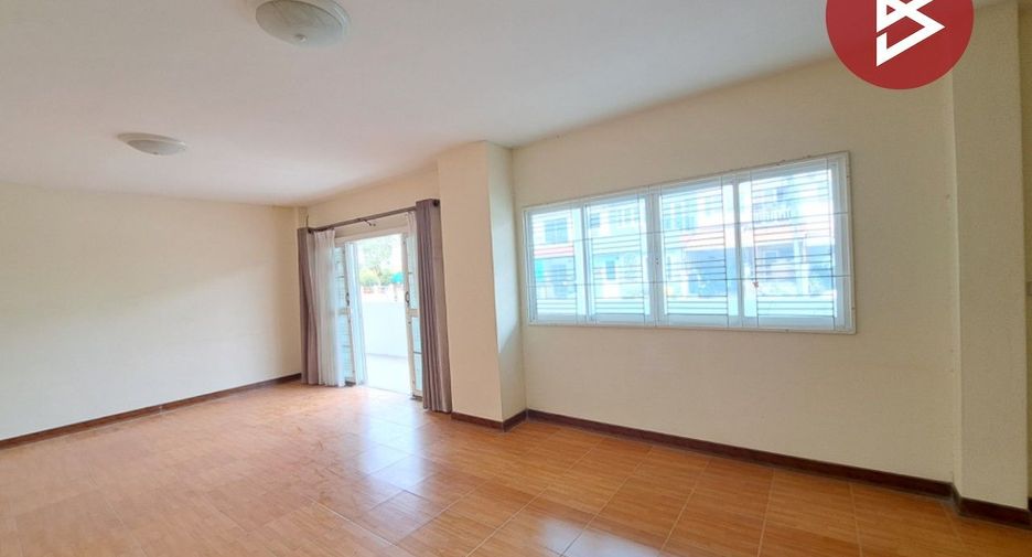 Продажа 2 спальни таунхаус в Khlong Luang, Патумтани