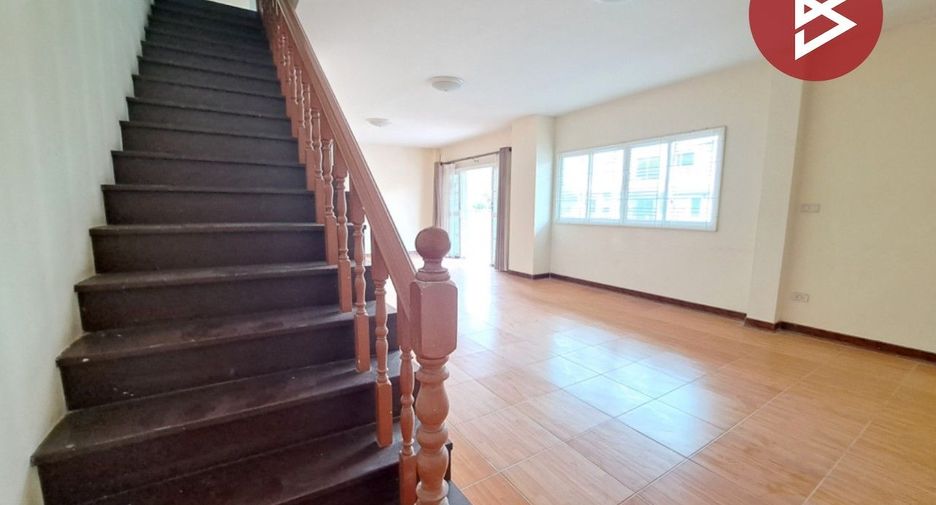 Продажа 2 спальни таунхаус в Khlong Luang, Патумтани