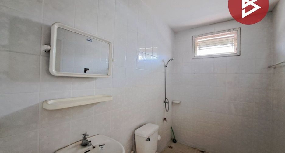 Продажа 2 спальни таунхаус в Khlong Luang, Патумтани