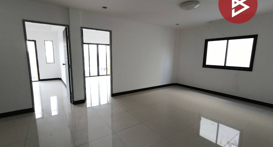 For rent and for sale 4 bedrooms retail Space in Chom Thong, Bangkok