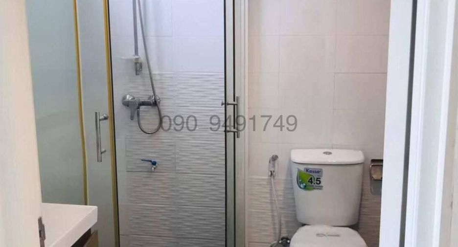 For rent 3 bedrooms townhouse in Lat Phrao, Bangkok