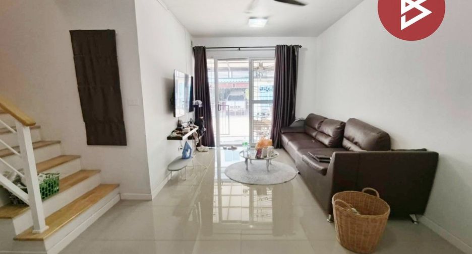 Reihenhaus zum Kauf mit 3 Zimmer in Bang Phli, Samut Prakan
