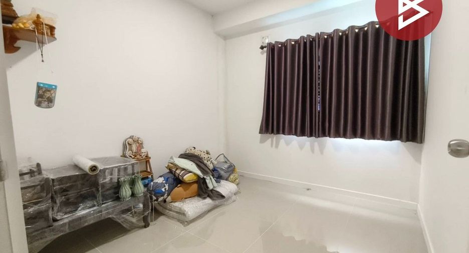 Reihenhaus zum Kauf mit 3 Zimmer in Bang Phli, Samut Prakan
