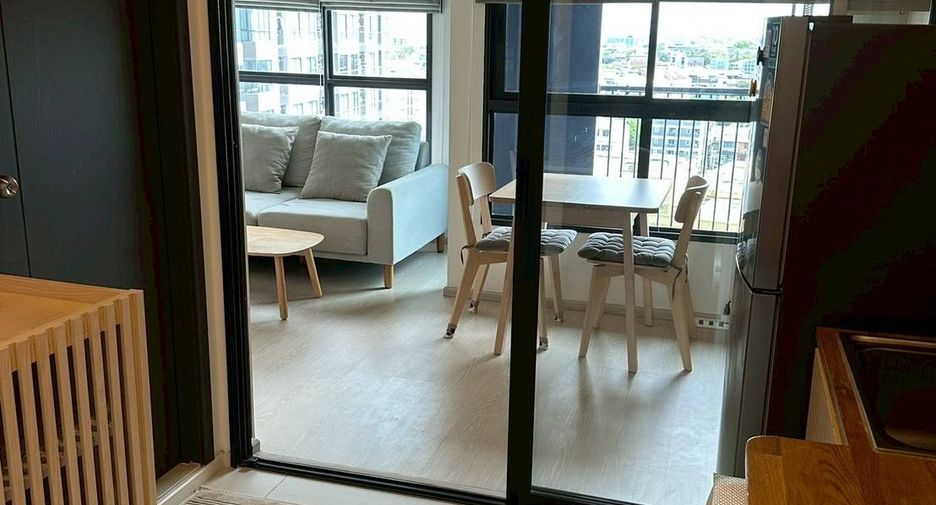 À vendre 2 chambres condo à Bang Na, Bangkok