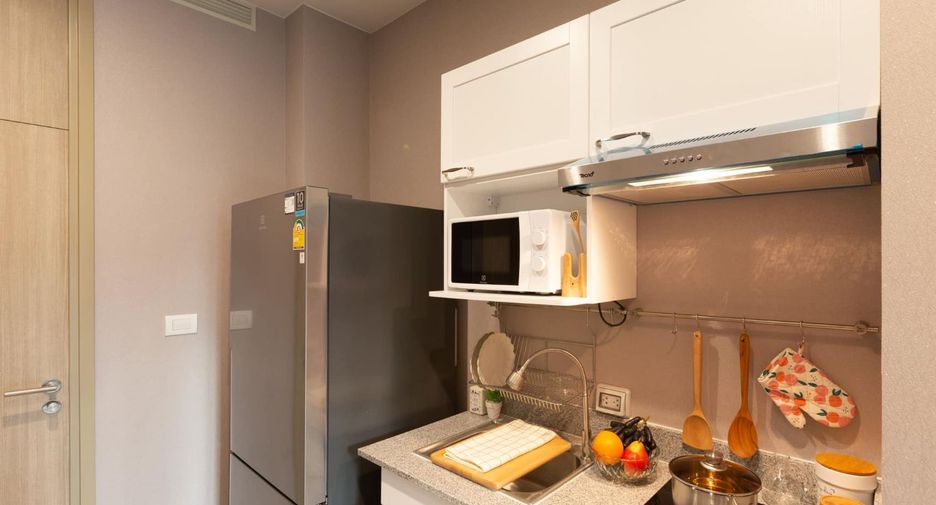 Wohnung zur Miete mit 1 Zimmer in Pathum Wan, Bangkok