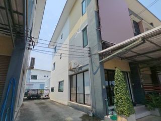 For sale 4 bedrooms retail Space in Mueang Chon Buri, Chonburi