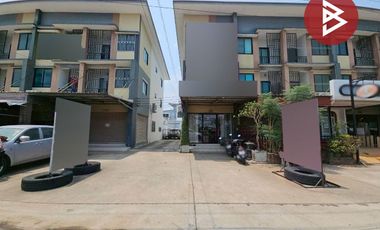 Продажа 4 спальни торговое помещение в Mueang Chon Buri, Чонбури