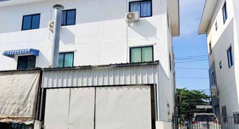 À vendre 4 chambres local commercial à Mueang Chon Buri, Chonburi