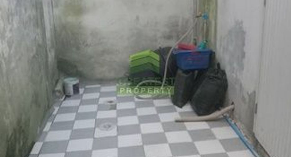 For sale 2 bedrooms townhouse in Su-ngai Kolok, Narathiwat