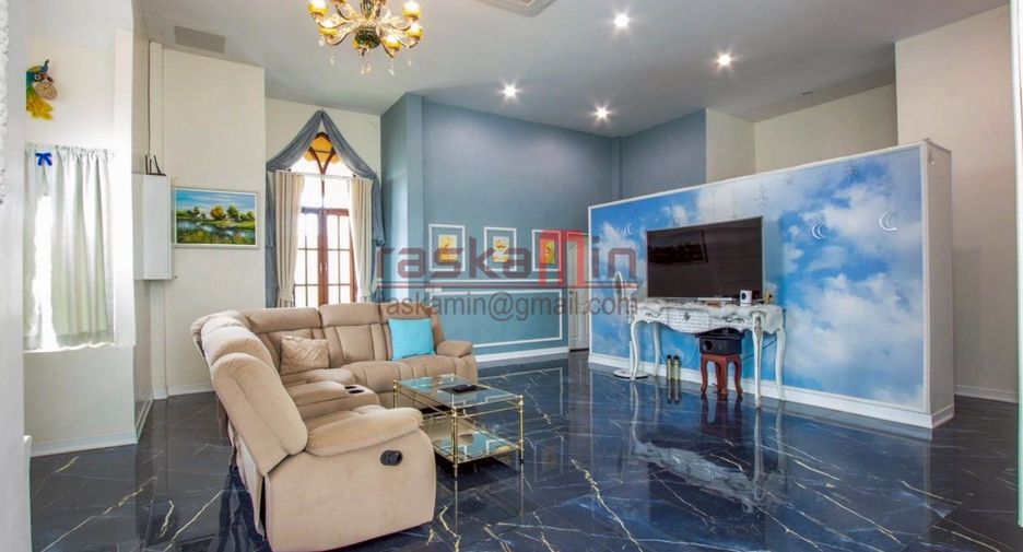 For rent 6 bedrooms villa in Bang Lamung, Chonburi
