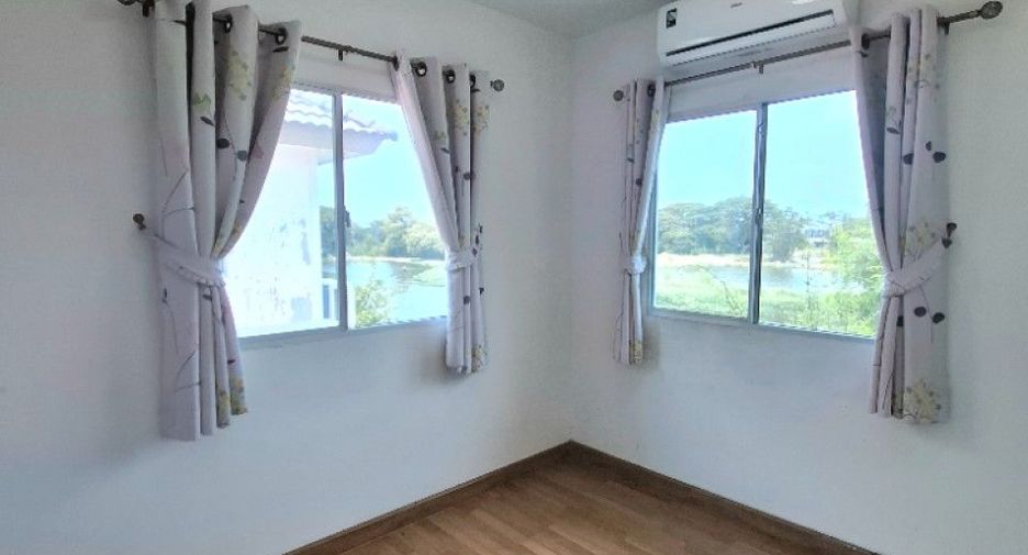 Продажа 3 спальни таунхаус в Mueang Samut Prakan, Самутпракан