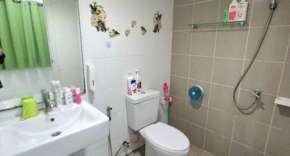 Продажа 3 спальни таунхаус в Mueang Samut Prakan, Самутпракан