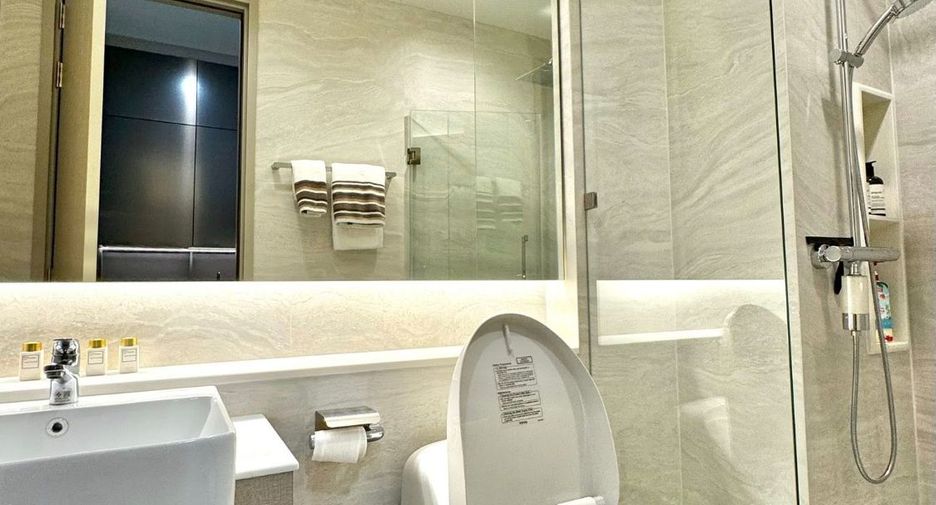 For rent 1 bed condo in Ratchathewi, Bangkok