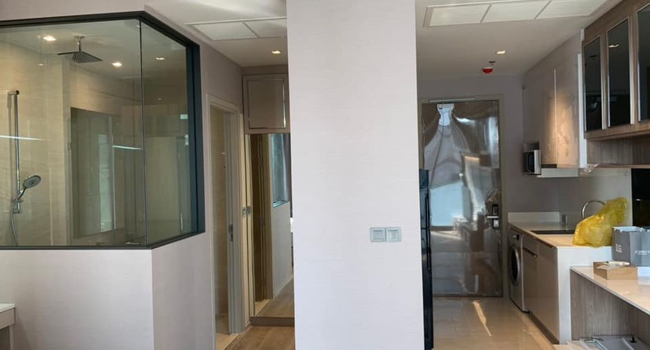 For rent 1 bed condo in Bang Rak, Bangkok