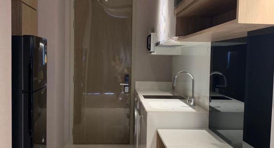 For rent 1 bed condo in Bang Rak, Bangkok