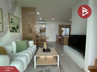 Reihenhaus zum Kauf mit 3 Zimmer in Sam Phran, Nakhon Pathom