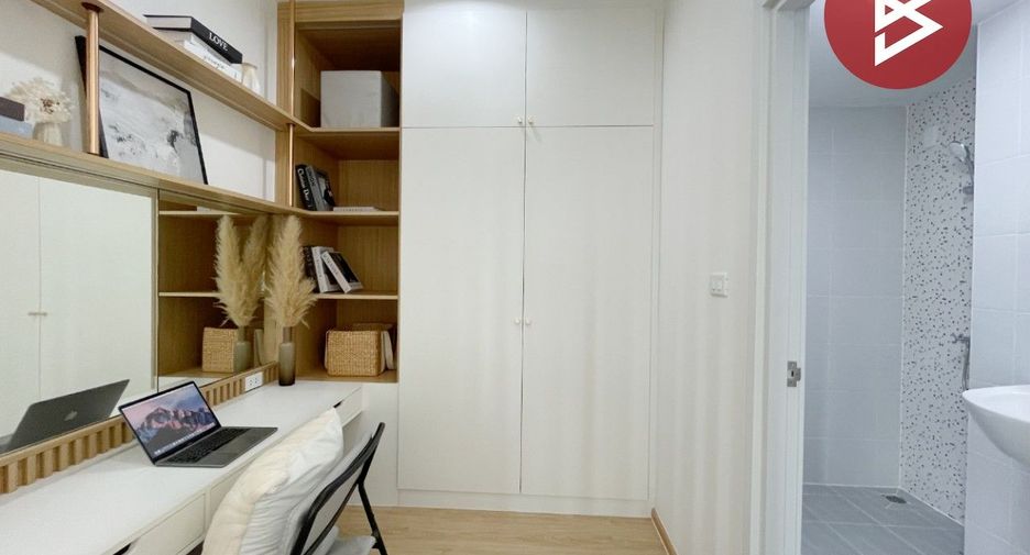 For sale 3 ベッドルーム townhouse in Sam Phran, Nakhon Pathom